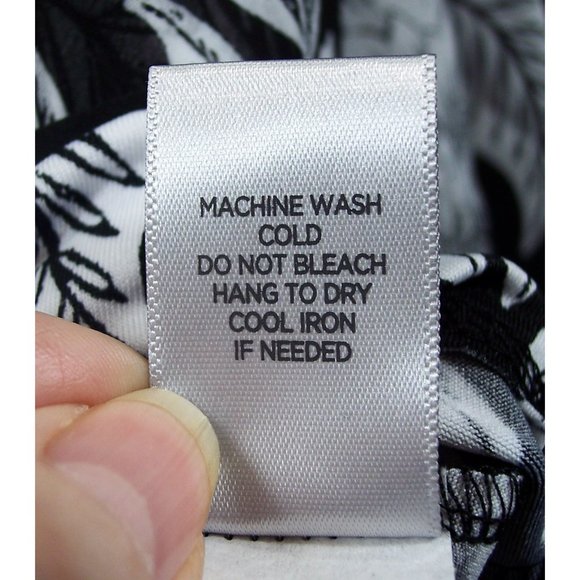 NEW Avenue 30/32 Floral Striped Layered Tank Top Black & White - Picture 12 of 16